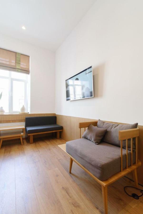 Sunrise Apartment Lviv Eksteriør bilde